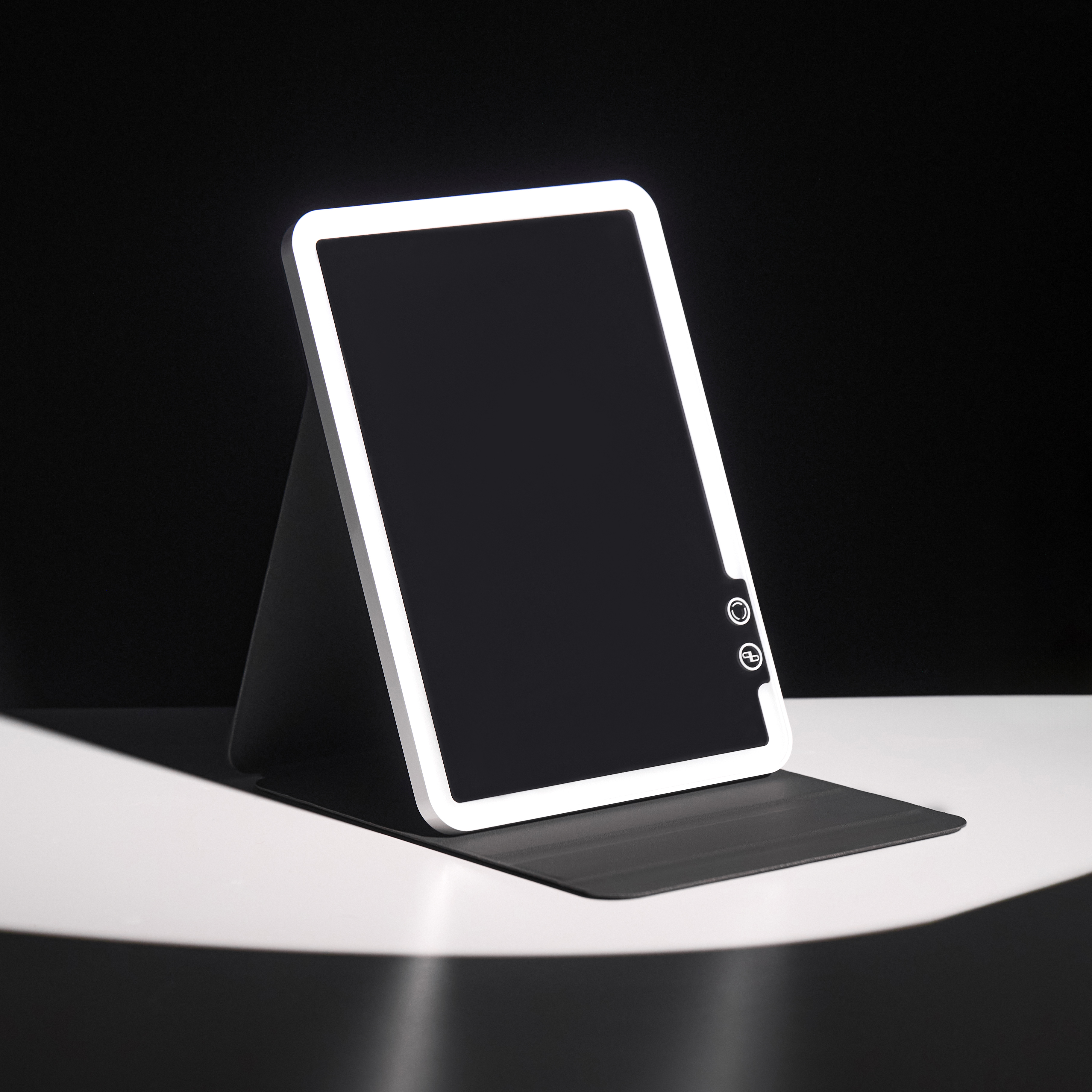 Косметическое зеркало с LED-подсветкой МАХ